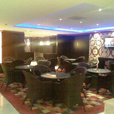Crom Express Airport Hotel - Jeddah Luaran gambar